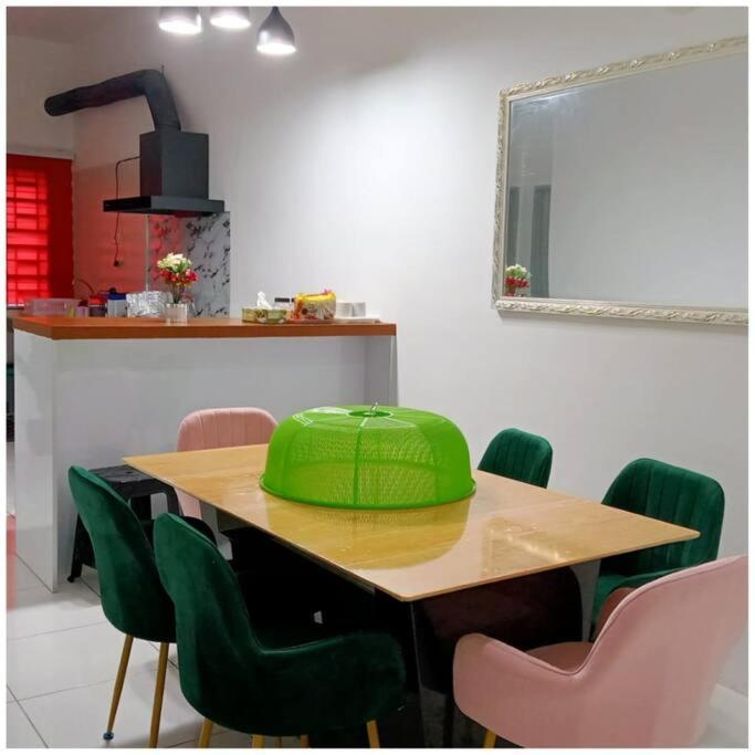 Homestay Ibu Ipoh Esterno foto